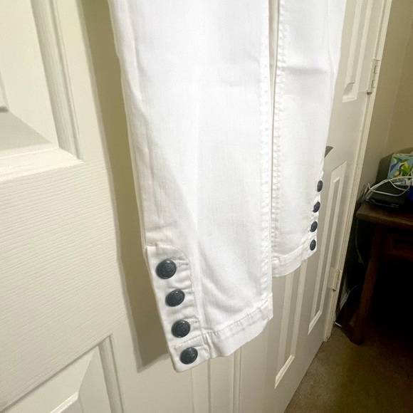 NWT: Talbots flawless, five pockets petite 4P - Picture 2 of 5